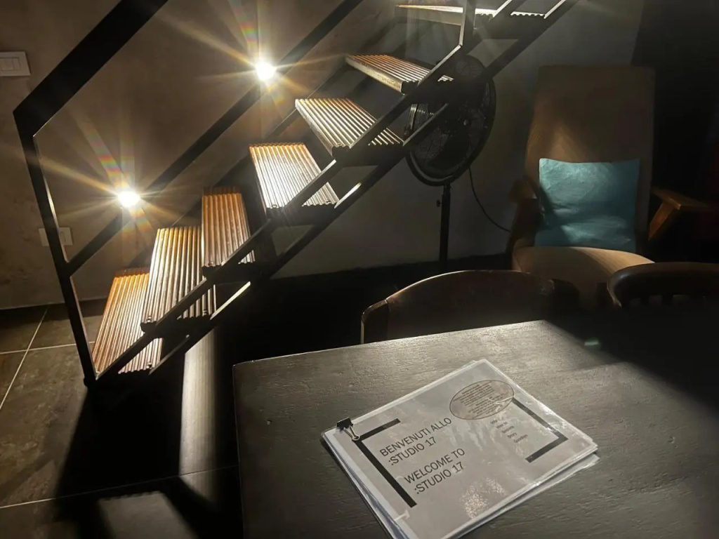 Studio 17