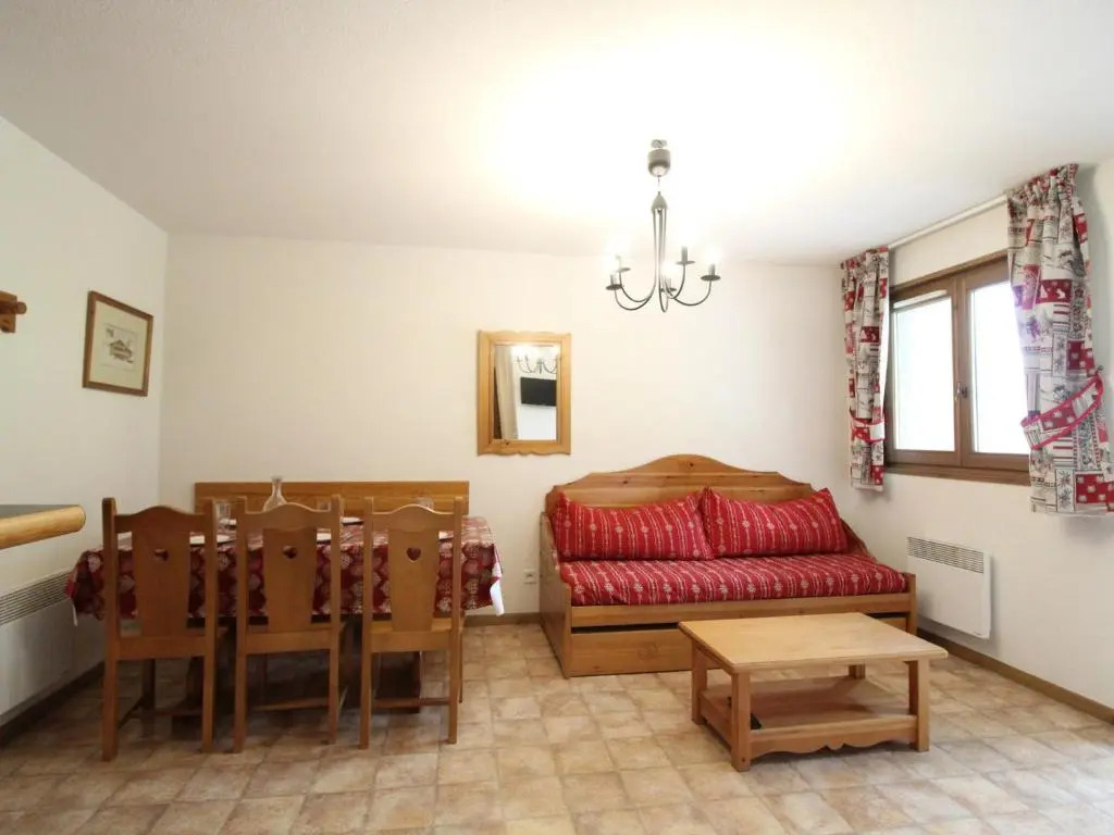 Appartement Lanslevillard, 3 pièces, 6 personnes - FR-1-508-53
