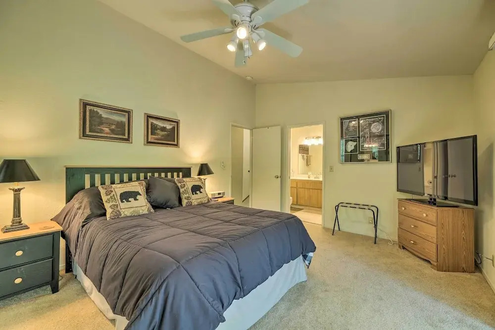 Pine Mountain Lake Haven w/ Spacious Deck!