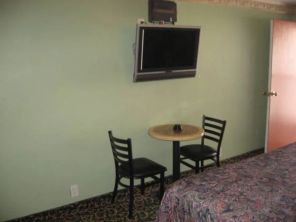 Westview Motel