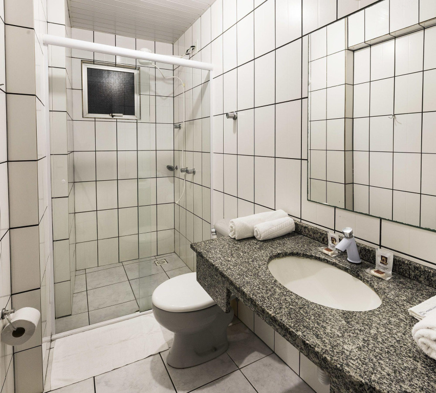 Hotel Gênova BC