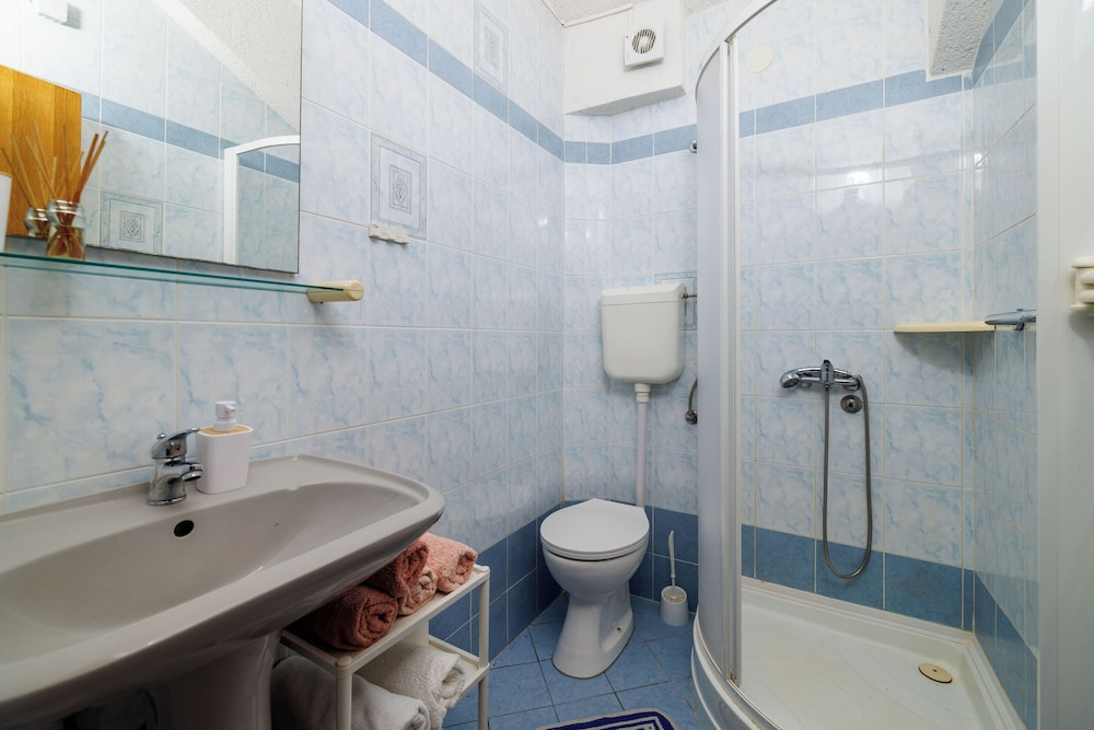 Apartment Dragica