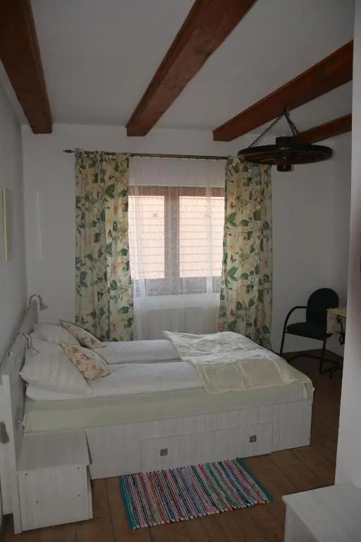 Traditions House