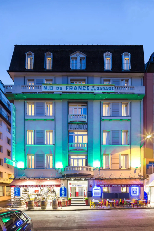 Hôtel Notre Dame de France