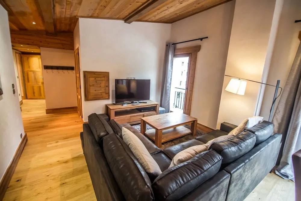 Le Savoy Luxury Private Apartment