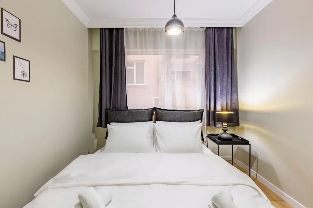 Stylish Flat Near Public Transportation in Maltepe