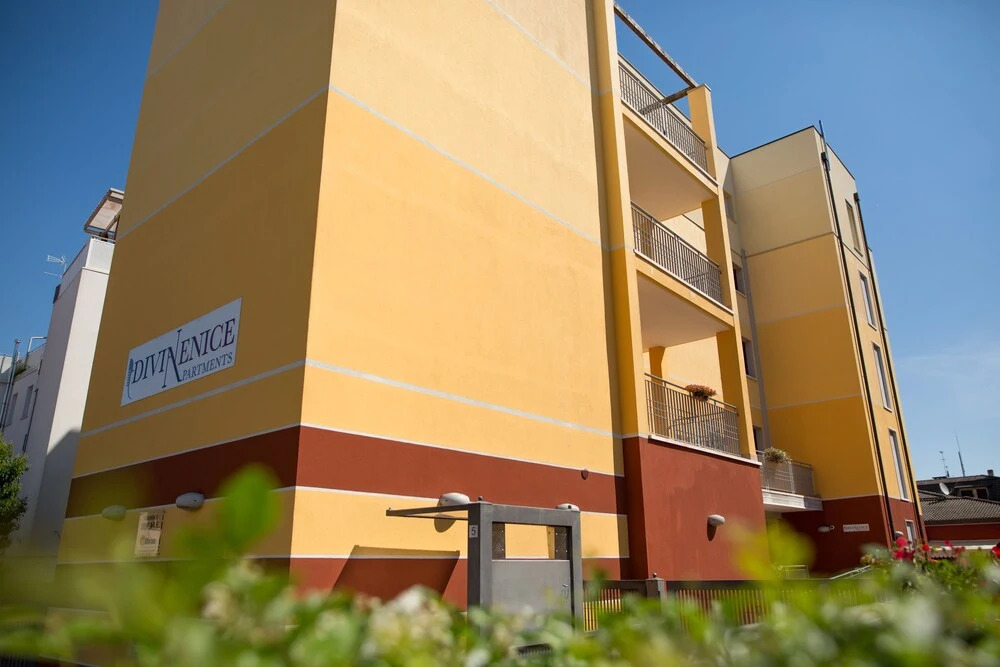 Divian Apartments