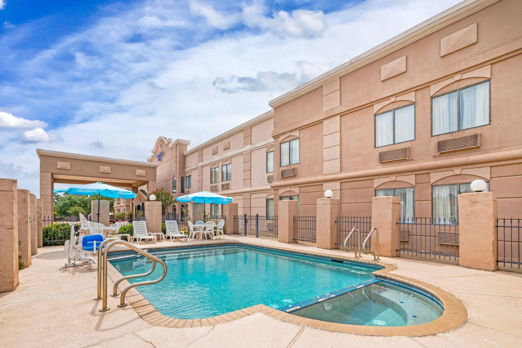 Comfort Inn North Conroe