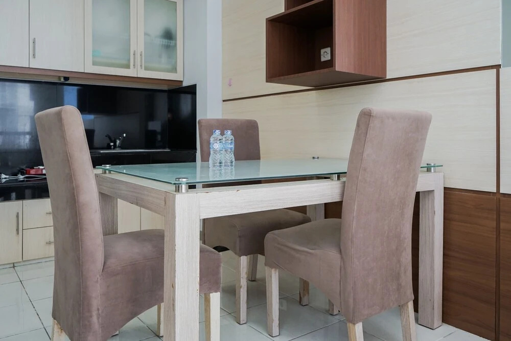 Homey And Simply 1Br At Silkwood Residences Near Ikea Apartment