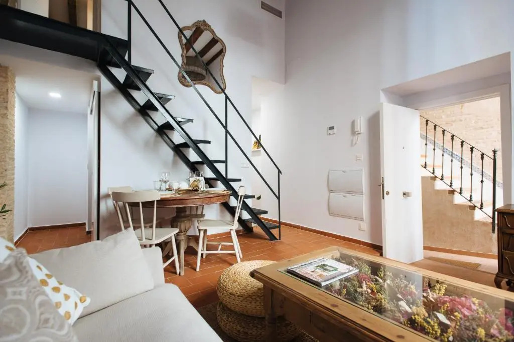 Casa Galera Historic Downtown Apartment in Seville