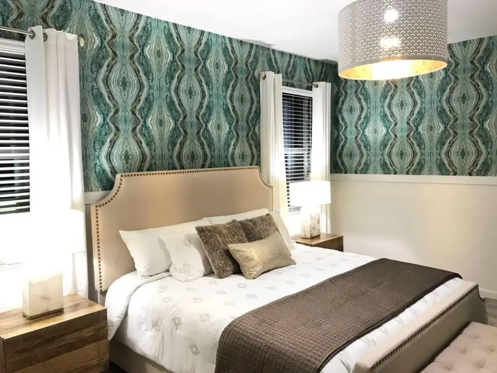Sonoma Resort 7 Bedroom Vacation Home with Pool 1759