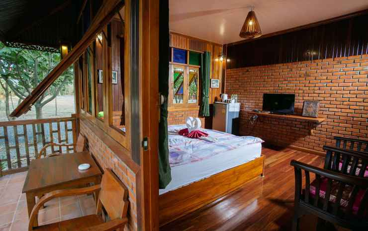 Chanmai Resort (ชานไม้ รีสอร์ท)