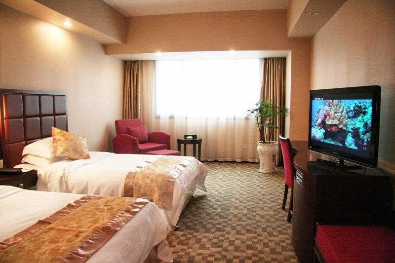 Huatong Hotel