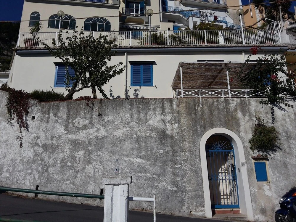 House With 2 Bedrooms in Albori di Vietri sul Mare, With Wonderful sea