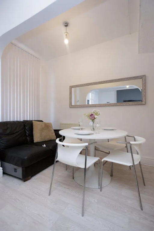 St James Apartment