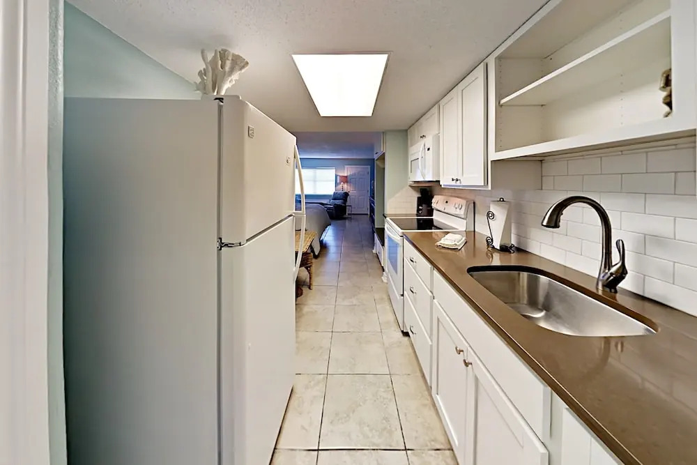 114 Sea Breeze - One Bedroom Condo