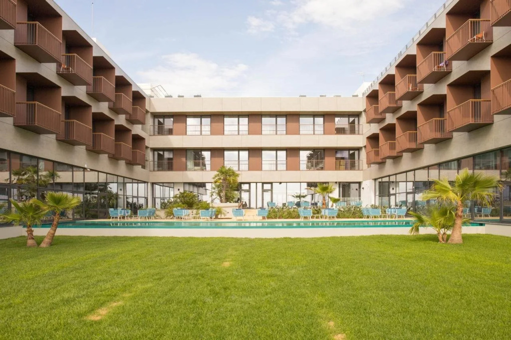 Sines Sea View Business & Leisure Hotel