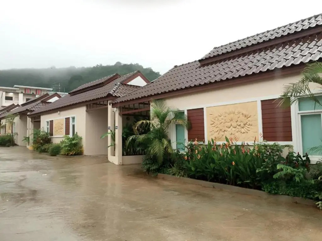 Poo Chan Dra Resort