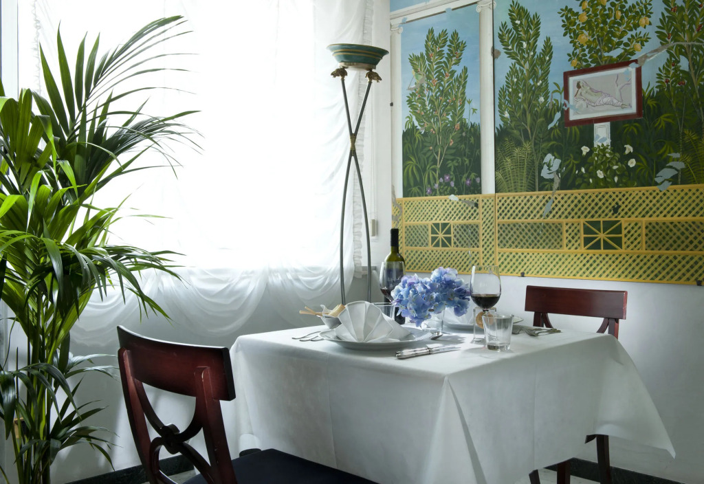 Atilius Hotel & Suites