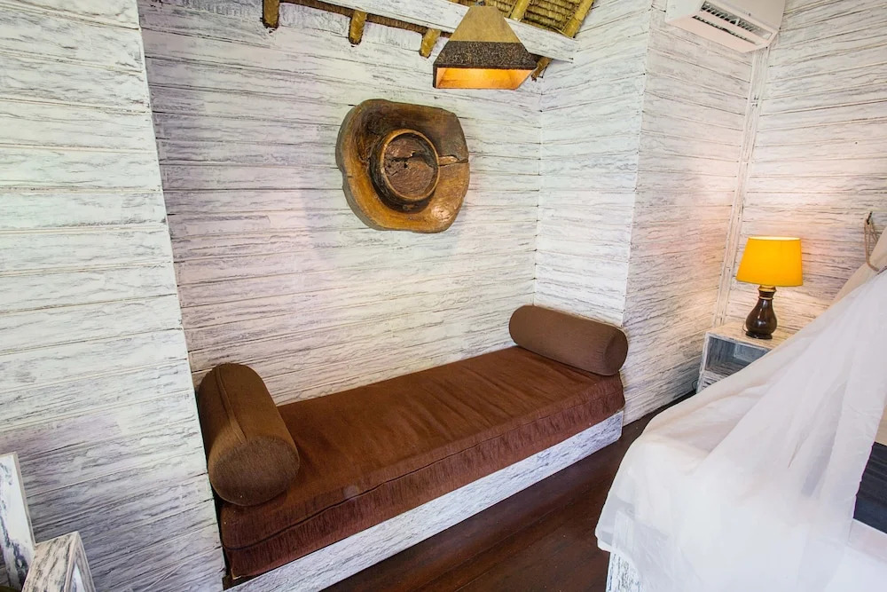 Lembongan Mantra Huts