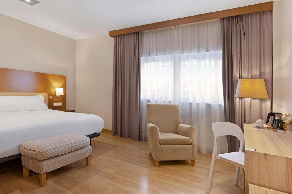 B&B HOTEL Logroño Las Cañas