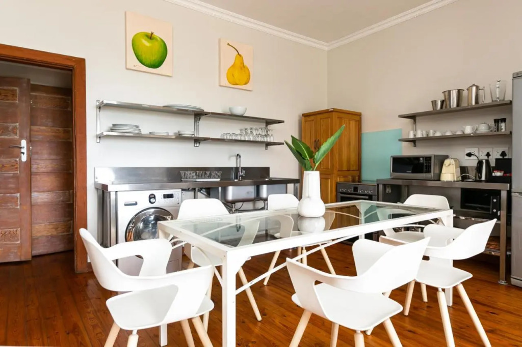 Camps Bay Family Apartments