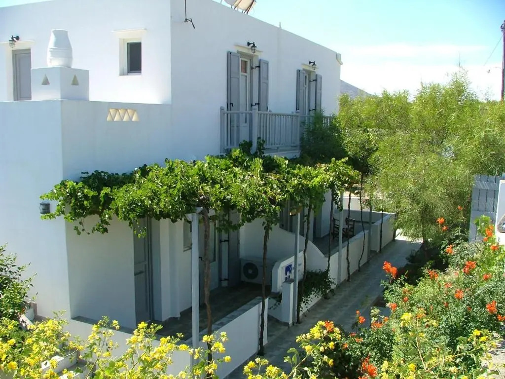 Myrto Bungalows