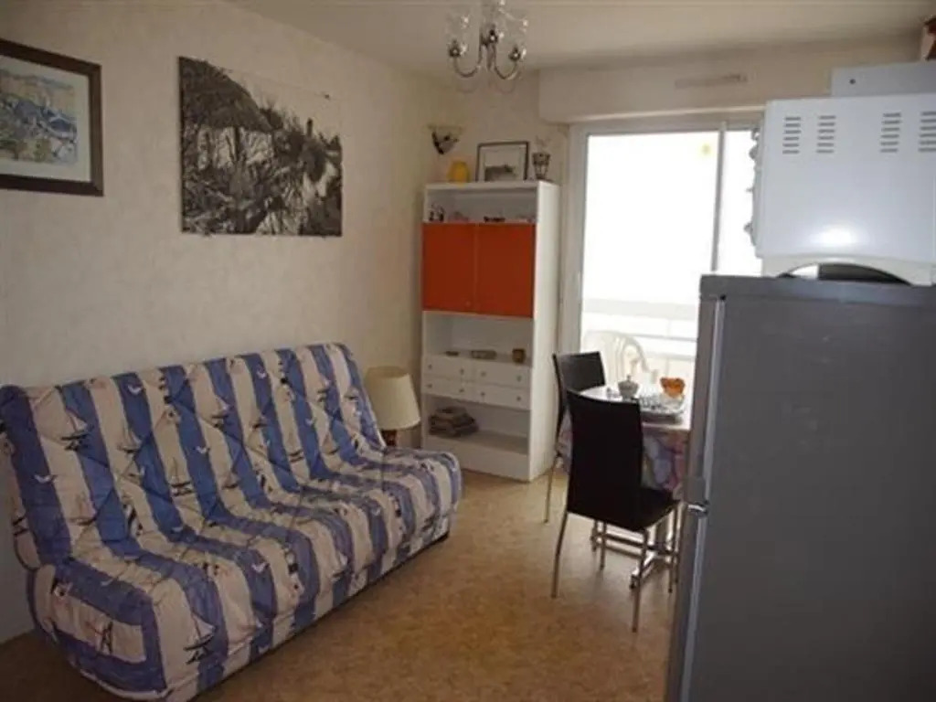 Appartement Saint-Gilles-Croix-de-Vie, 2 pièces, 4 personnes - FR-1-324-90