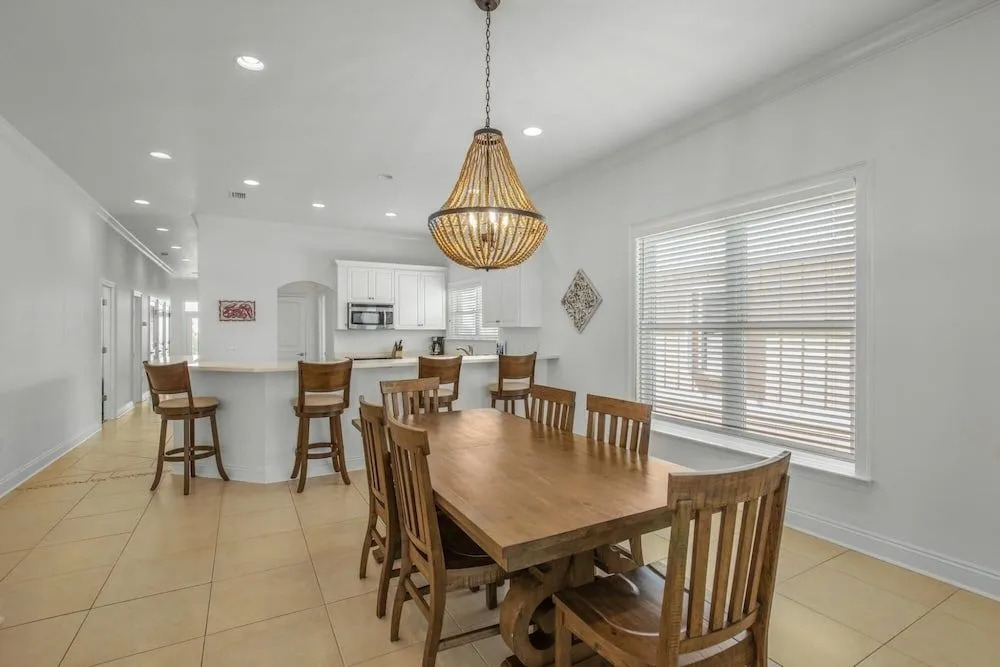 North Floor Pet-friendly Duplex on Little Lagoon