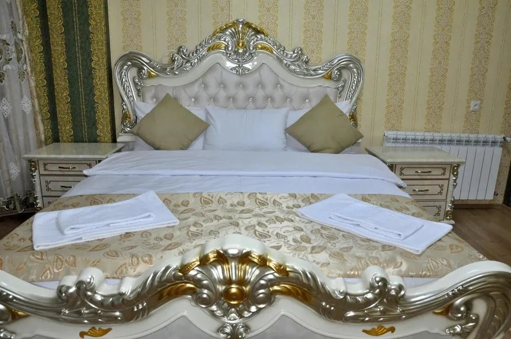 White Palace Hotel