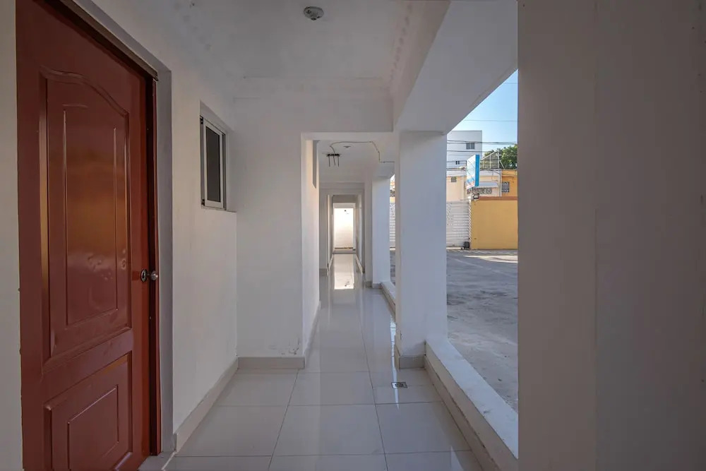 Room-comfortable Single Room Corales