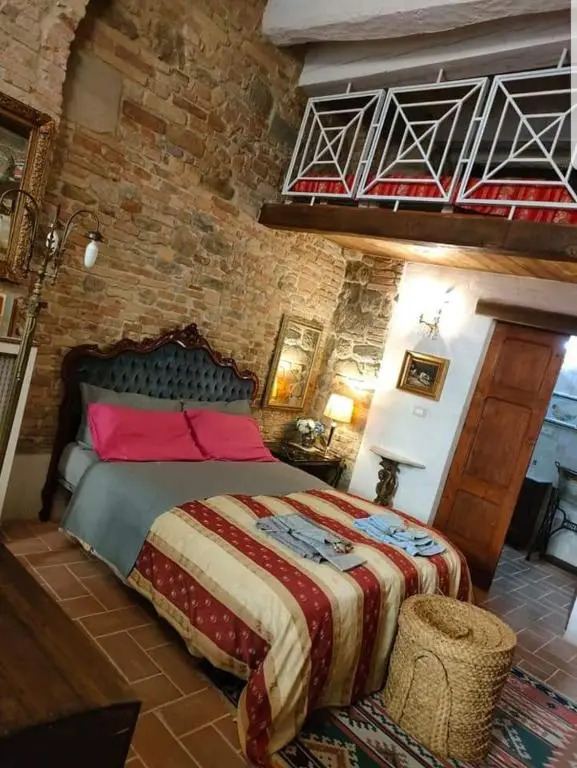 Old Style Studio