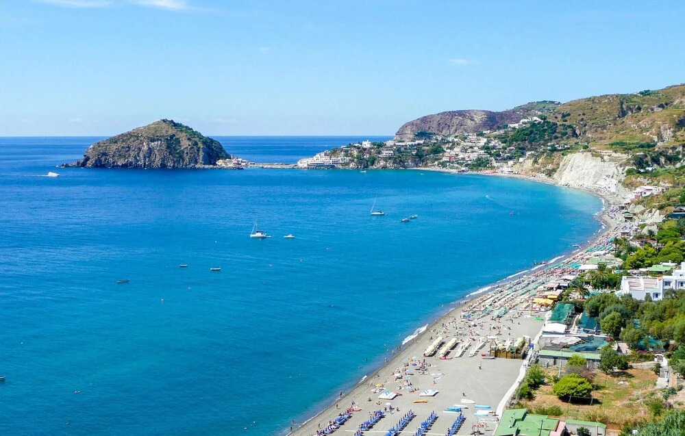 Awesome Apartment in Ischia With Wifi and 2 Bedrooms