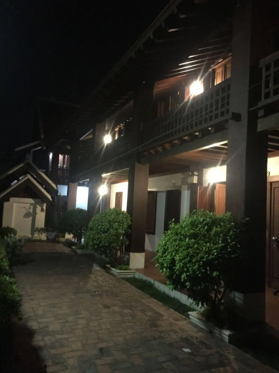 Lakhangthong Boutique Hotel