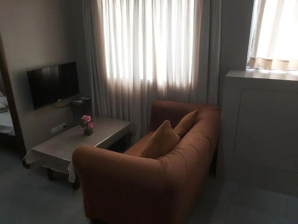 Affordable Tagaytay Monteluce 2 BR with Pool G28