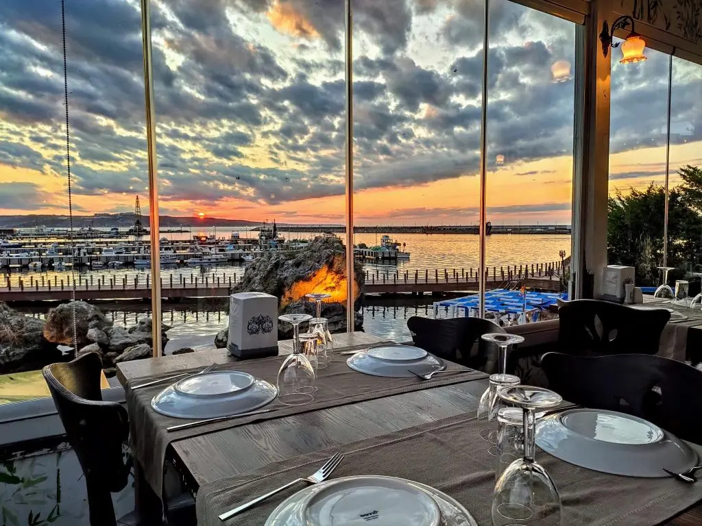 Lotus Restaurant & Home