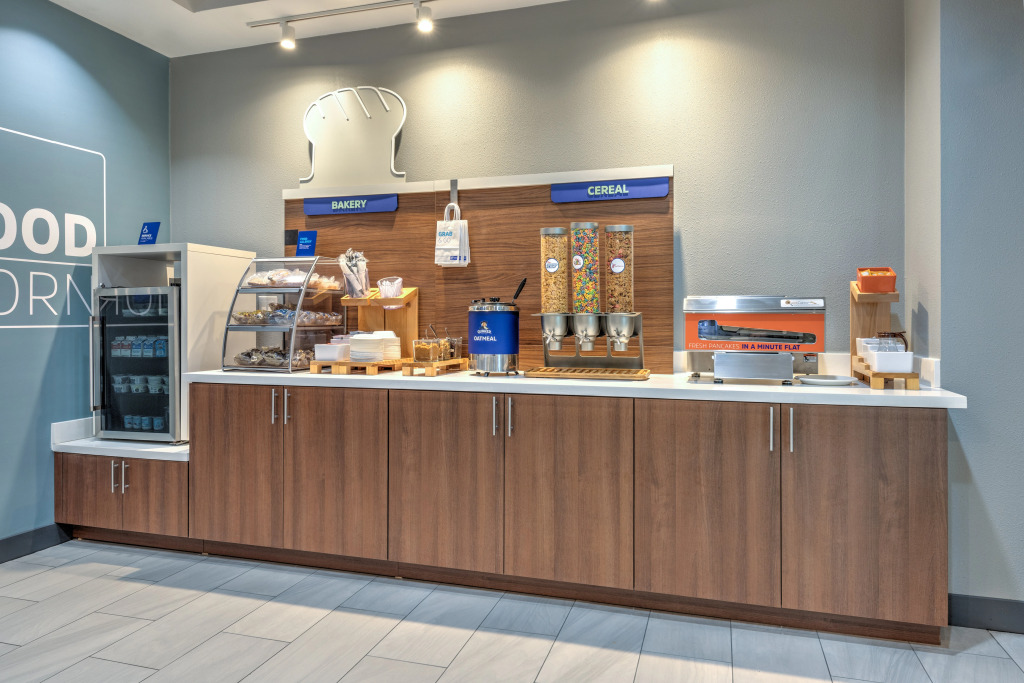 Holiday Inn Express Hotel and Suites Athens by IHG