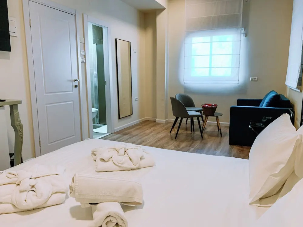 Domus Bat Galim Hotel
