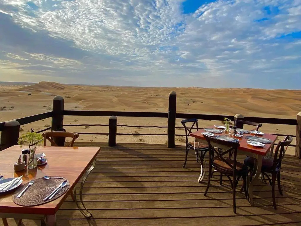 Desert Breeze Lodge