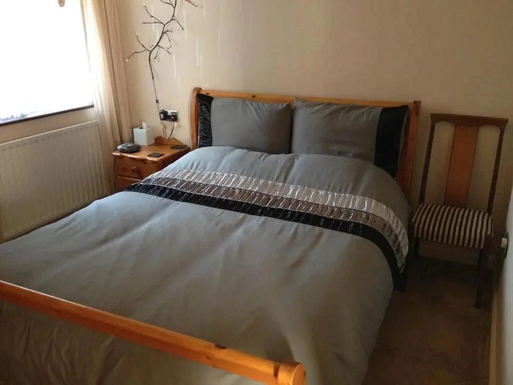 Charming 1 Bedroom Apartment and Double Sofabed in Milton Keynes