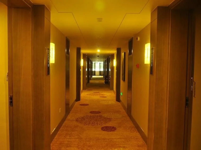 Mingren Hotel