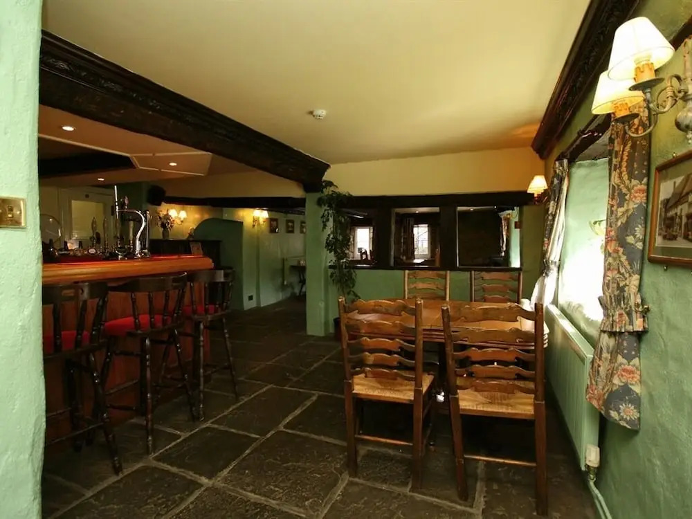 The Grove Arms