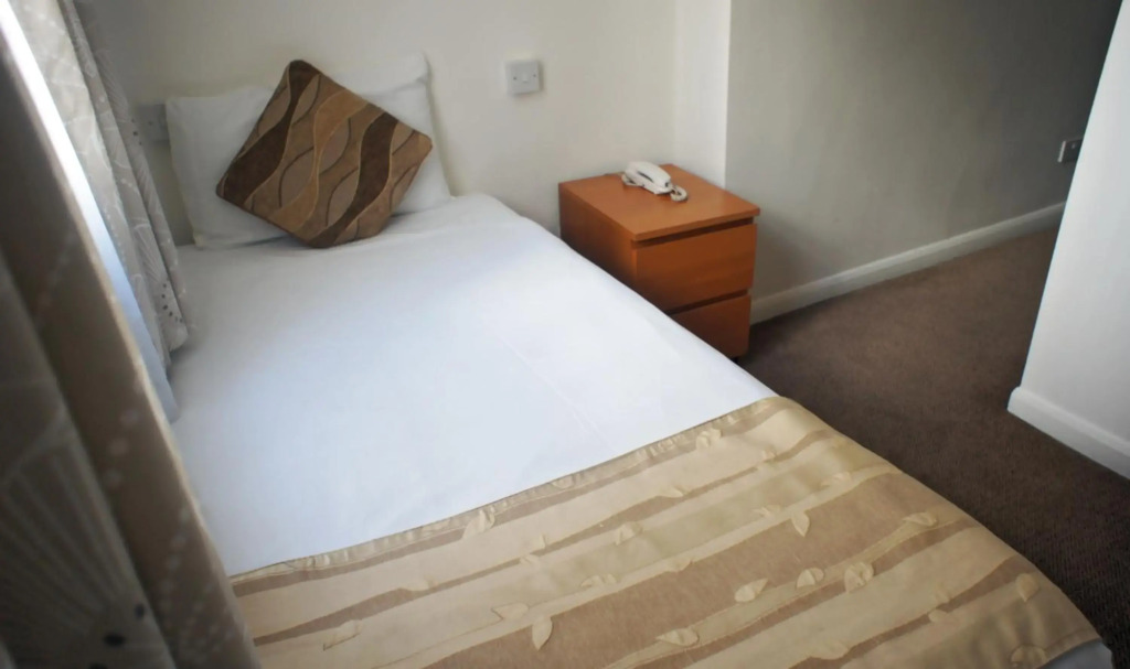 Abbey Court Hotel - Hyde Park