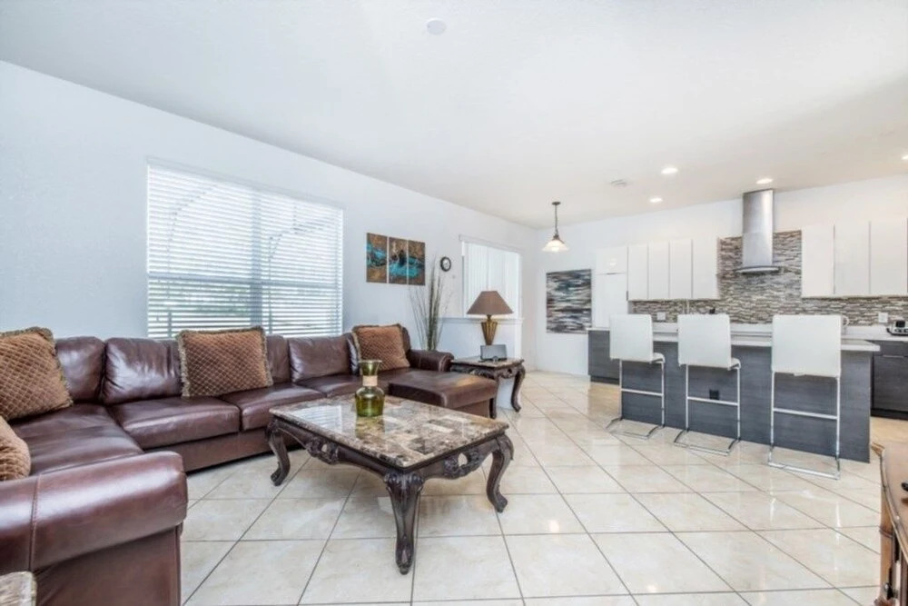 6-Bedroom Villa in Davenport 116TC