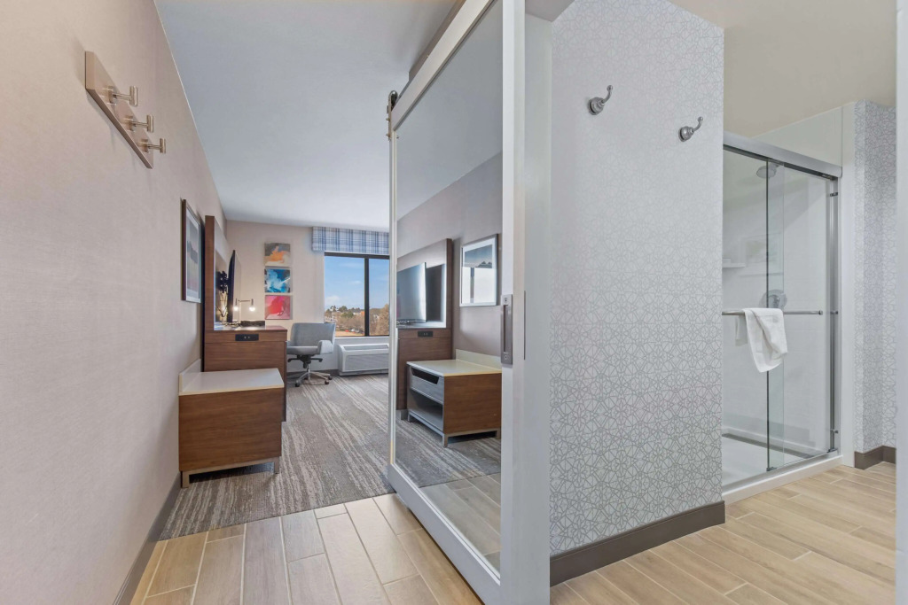 Hampton Inn & Suites Greeley