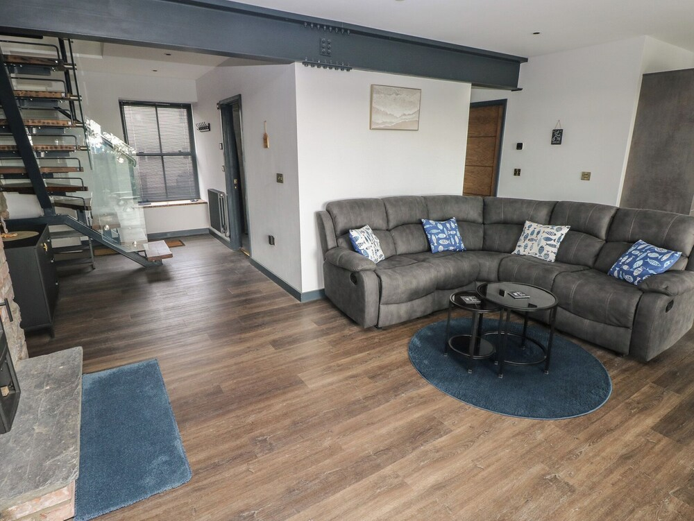 10 Brython Place
