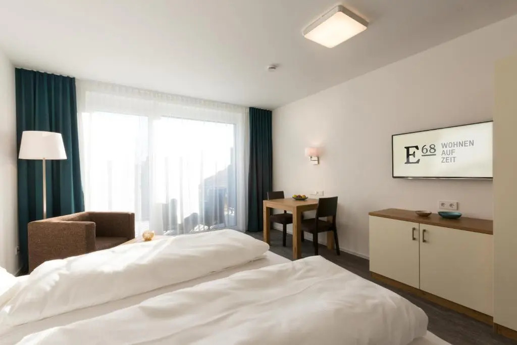 Boardinghouse E68