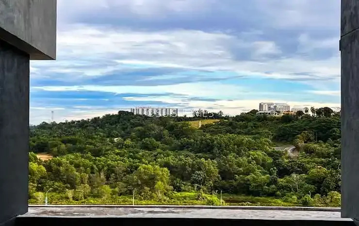 KIP Core Sentral Sepang by Roam