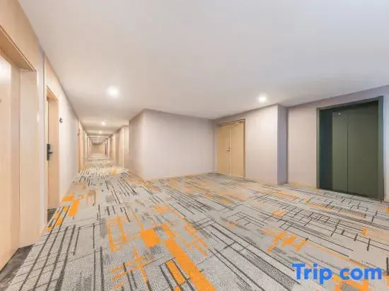 Xiangjiang Plaza Wuqing, Tianjin Home Inn UP Huayi Smart Travel Hotel