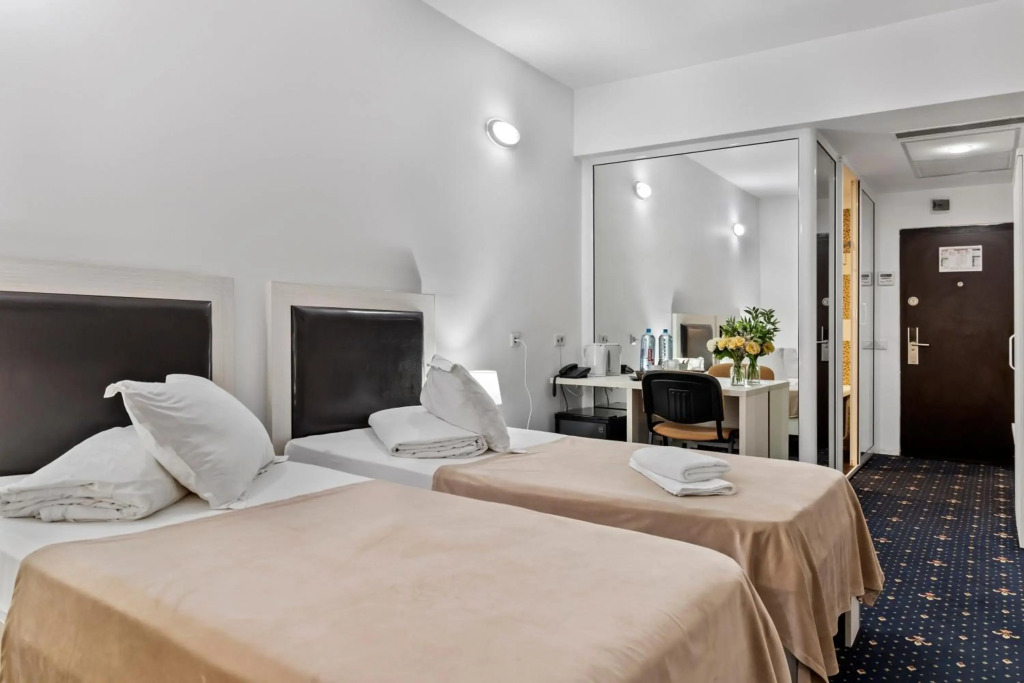 Hotel Charter Otopeni